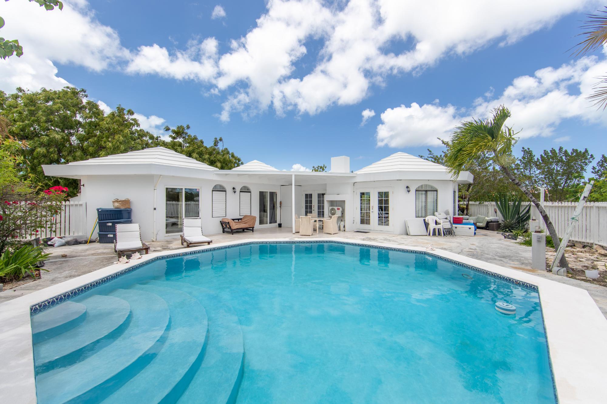DUAL CANAL FRONT HOMES - Gallery image 8