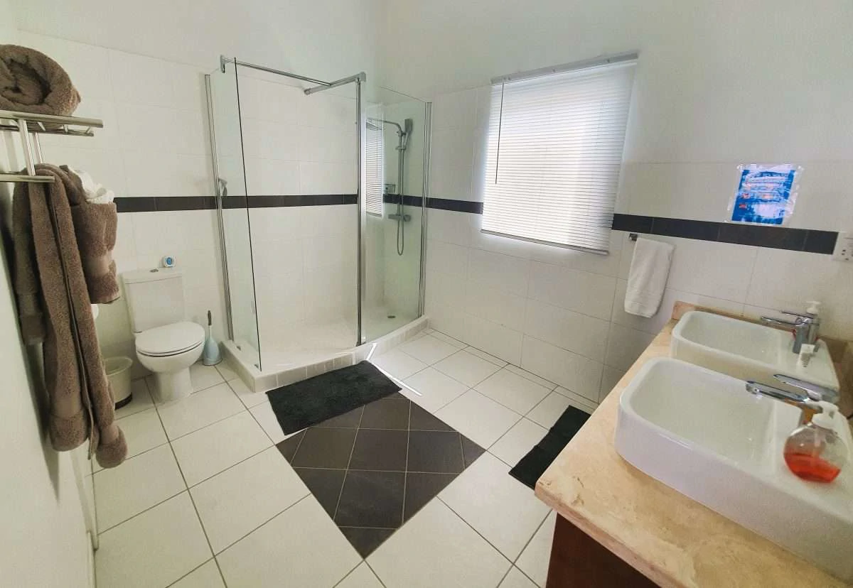 3, Zara Villas, Cap Estate. - Gallery image 19