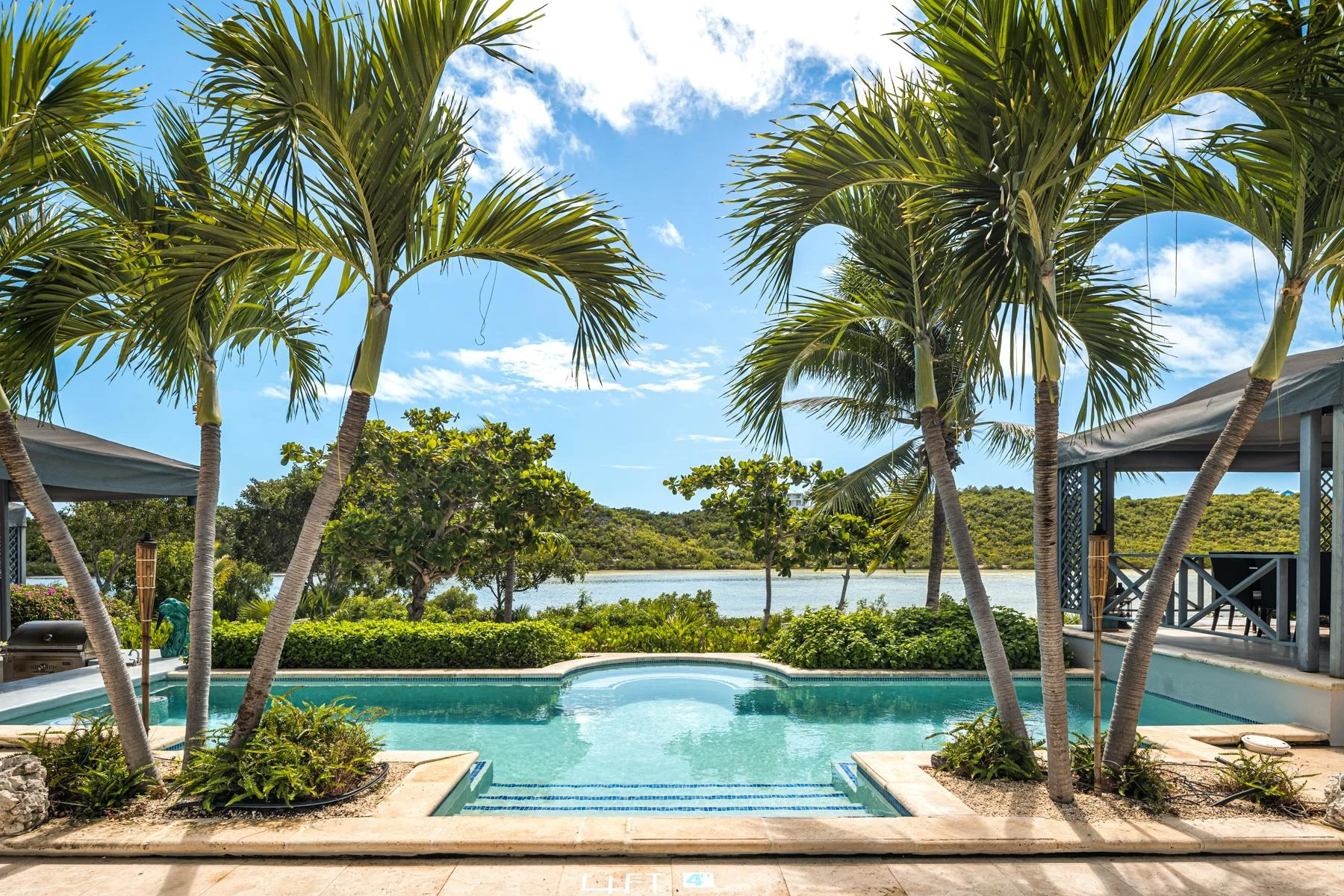 SHUTTERS VILLA - Gallery image 4