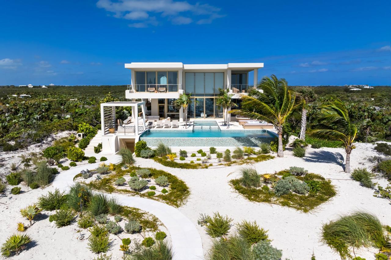 Kailoa Villa, Long Bay Beach - Gallery image 3