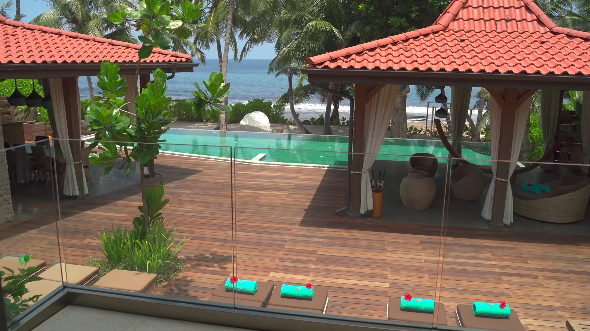 Unique beachfront property for sale in Mahé, Seychelles - Gallery image 3