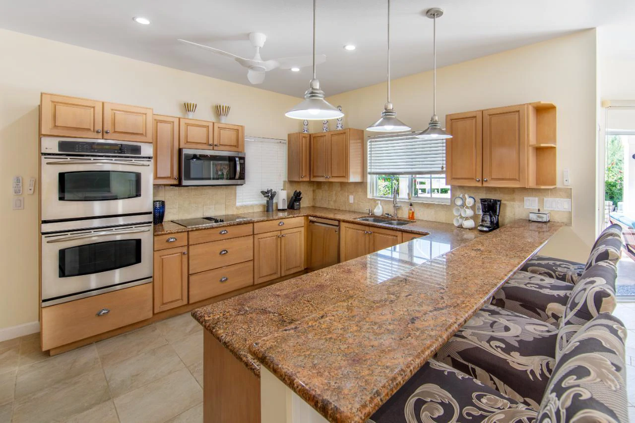 Adam And Eve Villa, 4 Passion Flower Lane - Gallery image 9