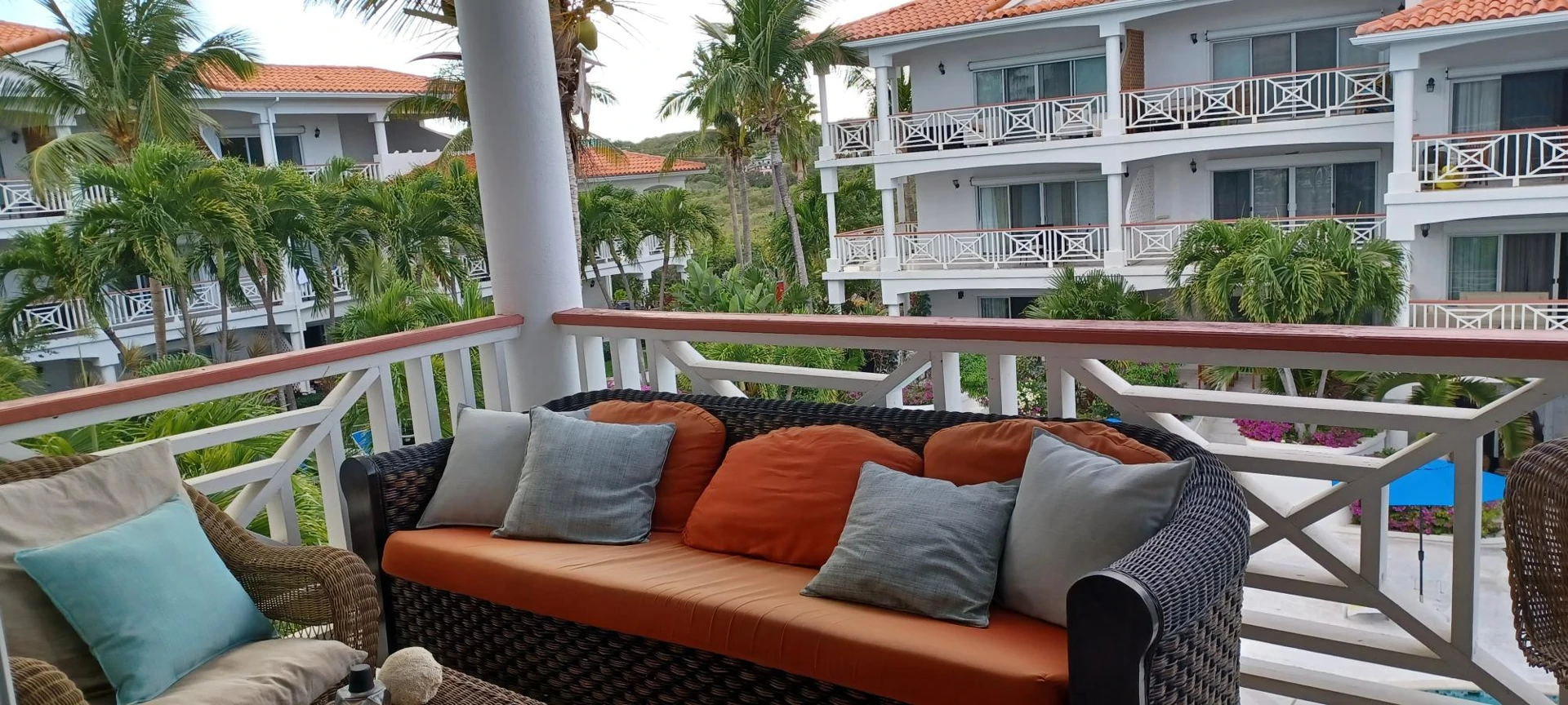 B304 Queen Angel - Gallery image 32