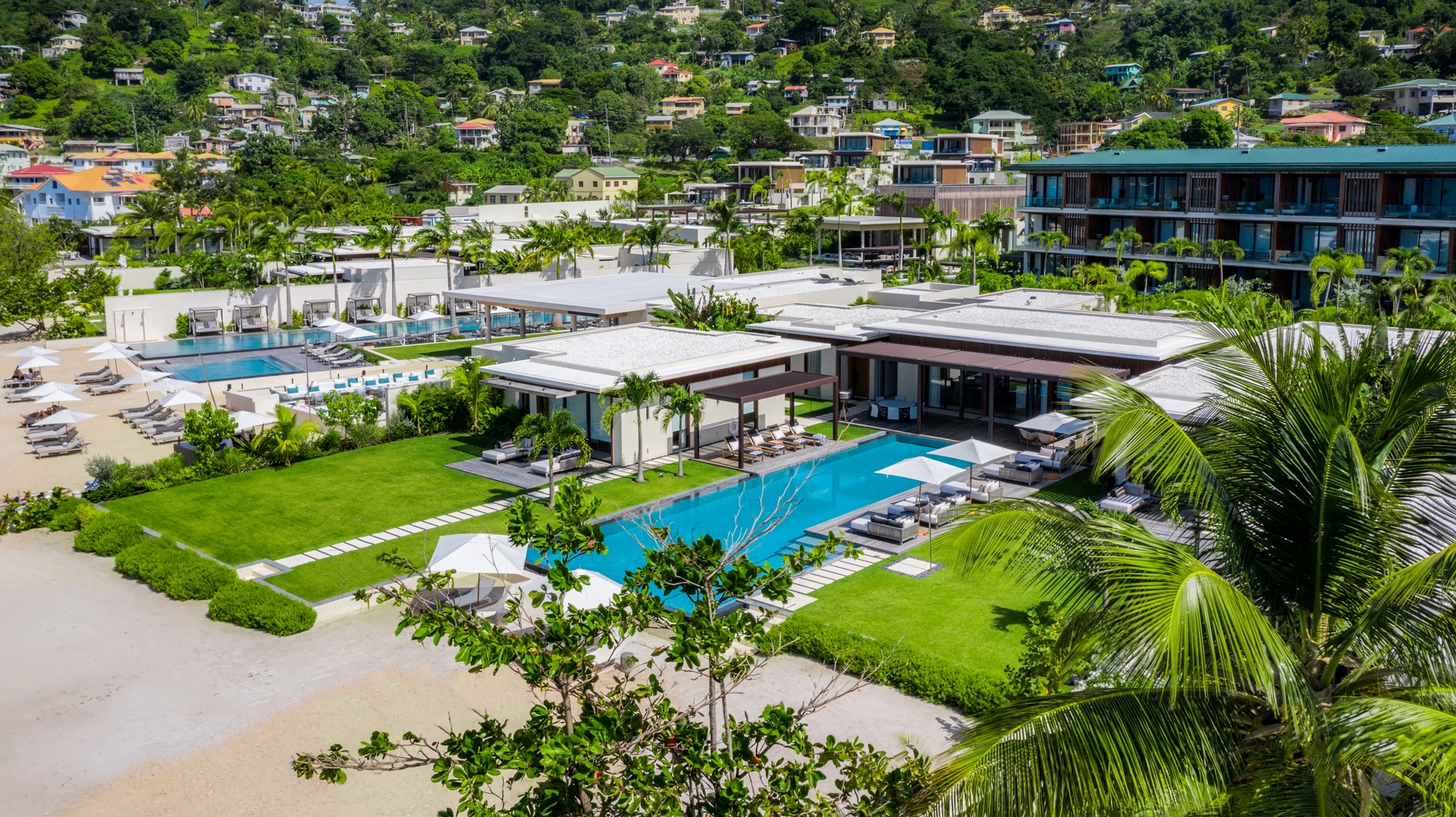 5 star beach and hillside villas for sale at Silversands Grenada, 3-4 Beds - Gallery image 2