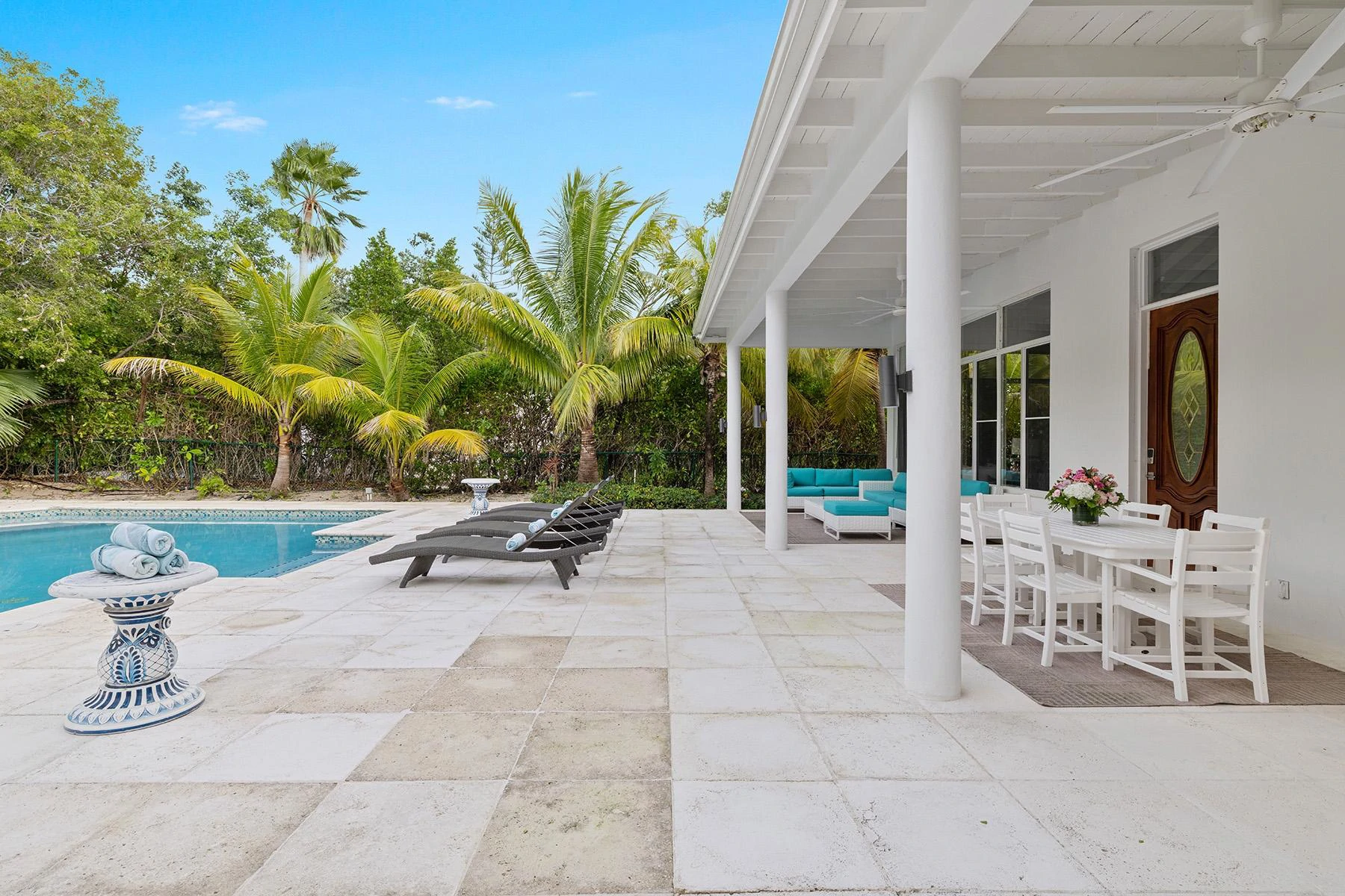 Beach Daze Villa - Gallery image 3