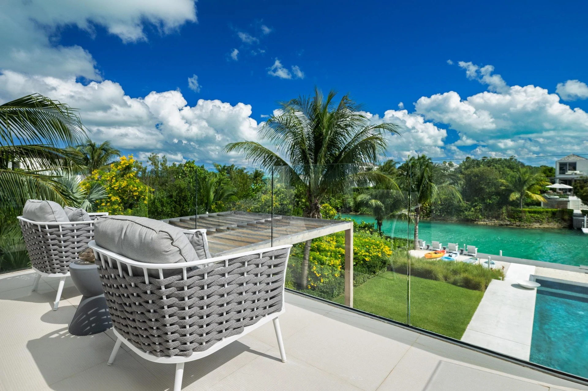 Blue Cay Estate Canal Front - Gallery image 17