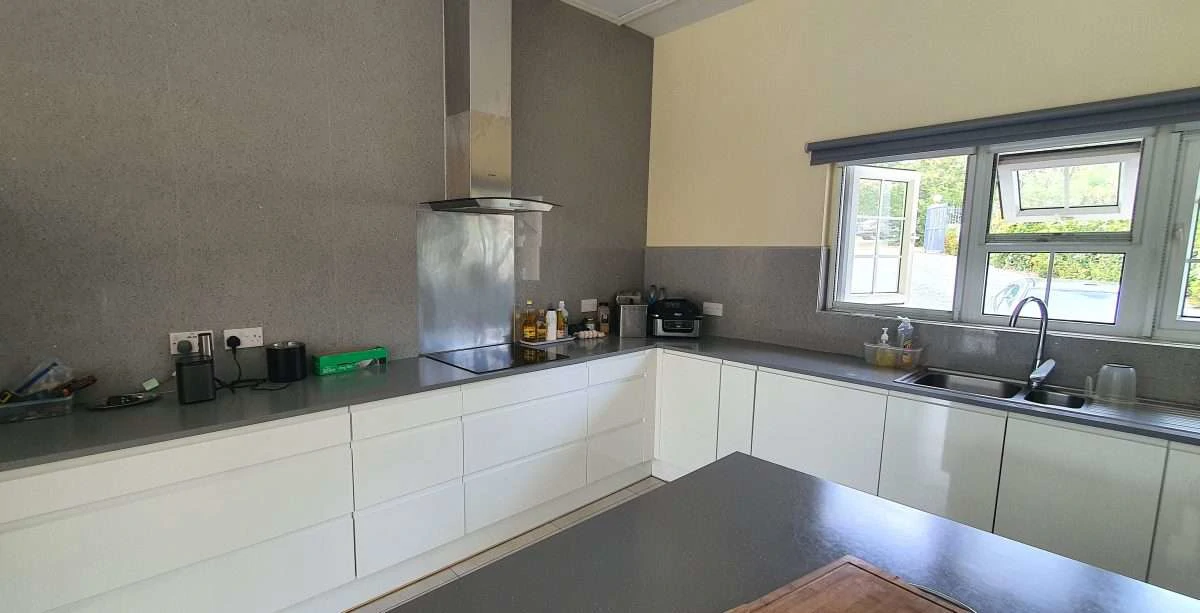 Sunnyside Villa, Cap Estate. - Gallery image 10