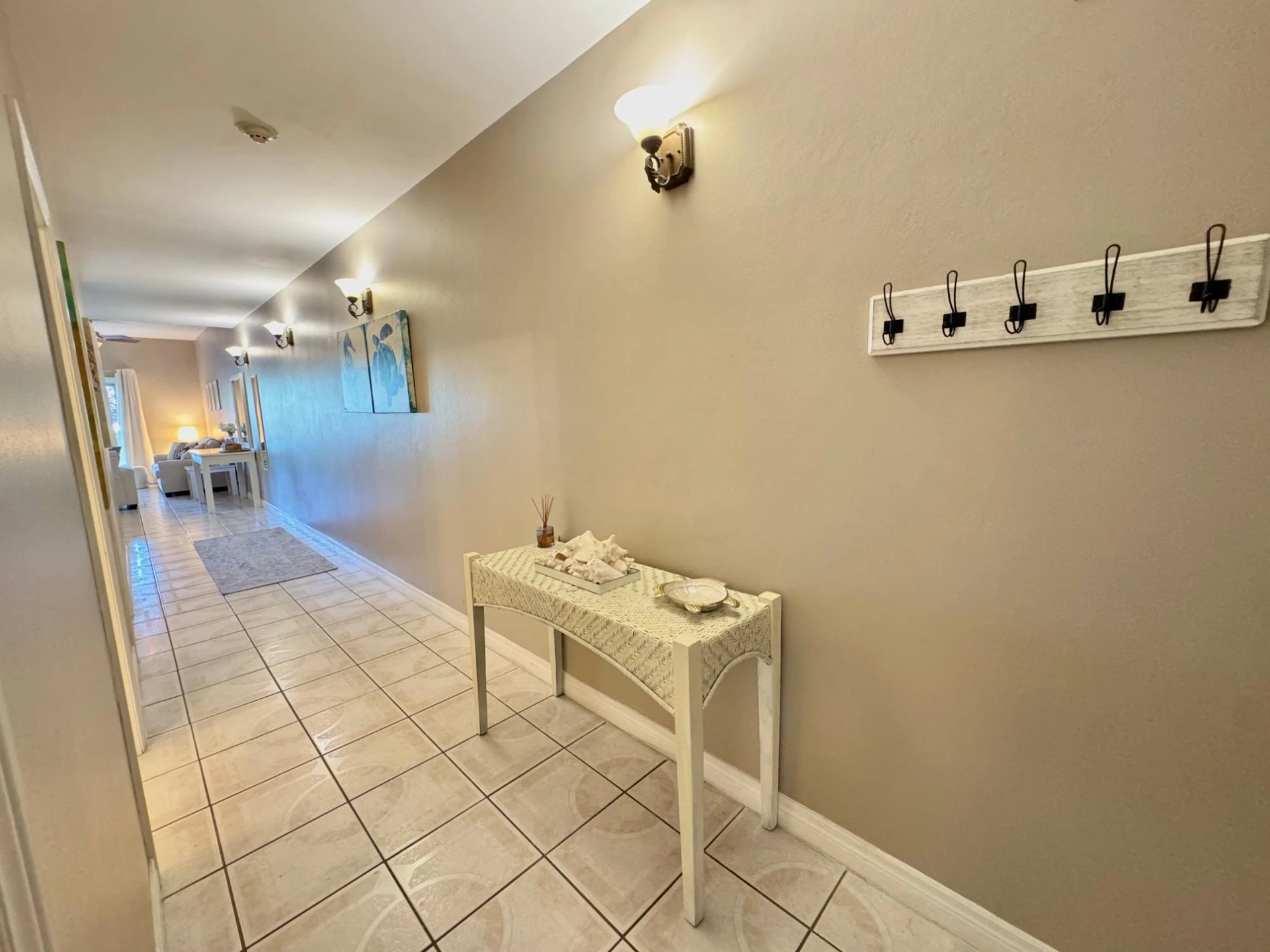 Queen Angel A104 - Gallery image 16