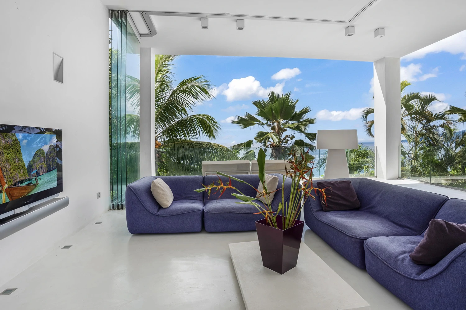 Architectural modernist beachfront villa for sale in Mahé, Seychelles - Gallery image 25