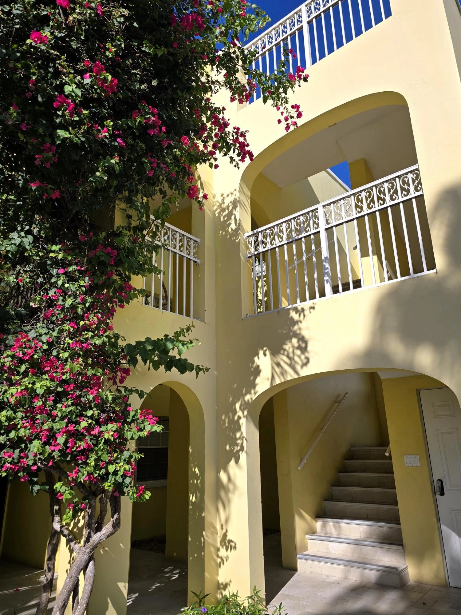 INN AT GRACE BAY - Gallery image 13