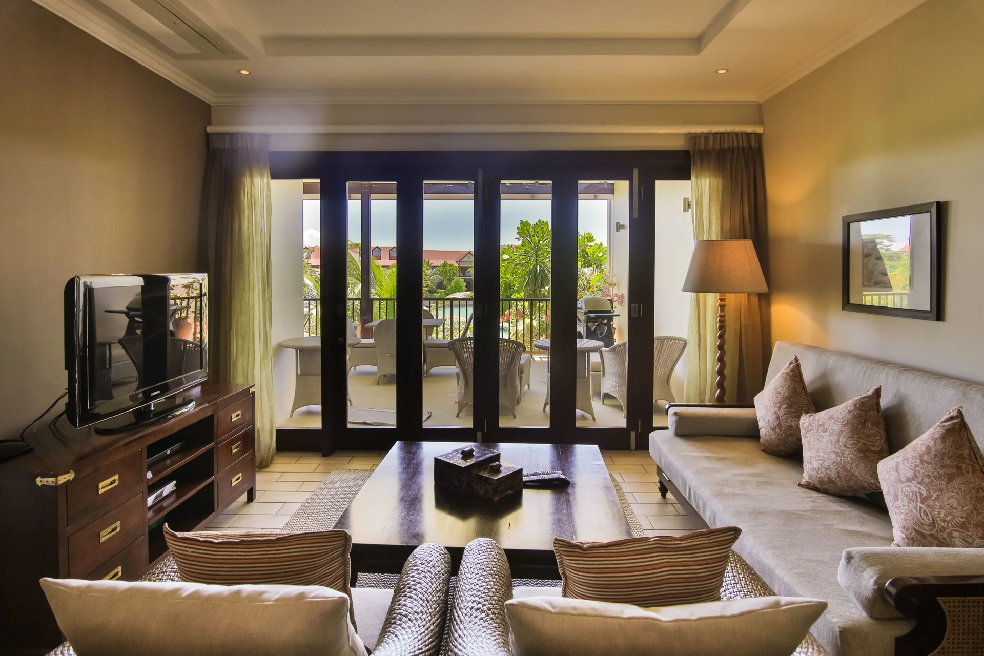 Hibiscus - 2 Bed Apartment for sale at Eden Island, Seychelles - Gallery image 3