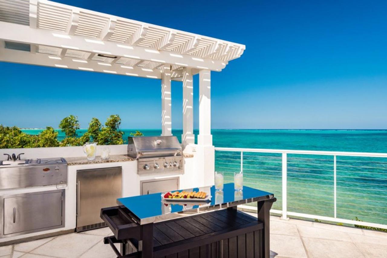 Luxury Water Front Blue Mountain Villa - Gallery image 8