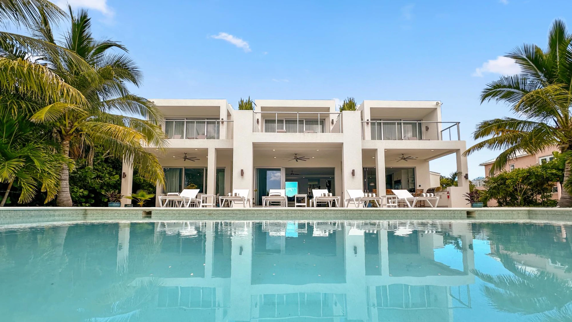 PURE WATER VILLA-HUMMINGBIRD LANE - Gallery image 59