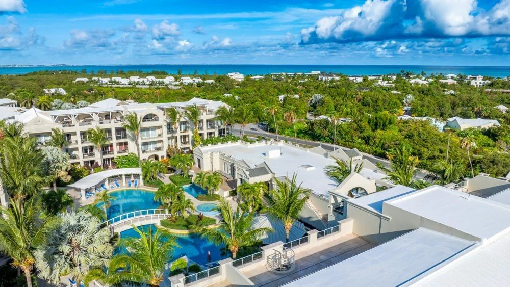 Atrium Penthouse P3-2/3