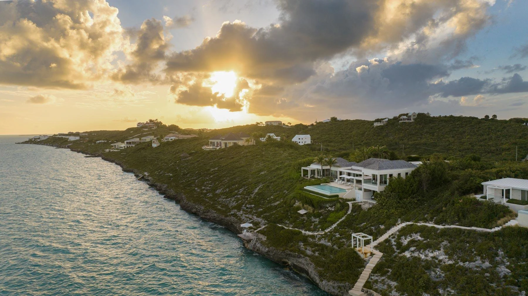 SEA LA VIE - Gallery image 38