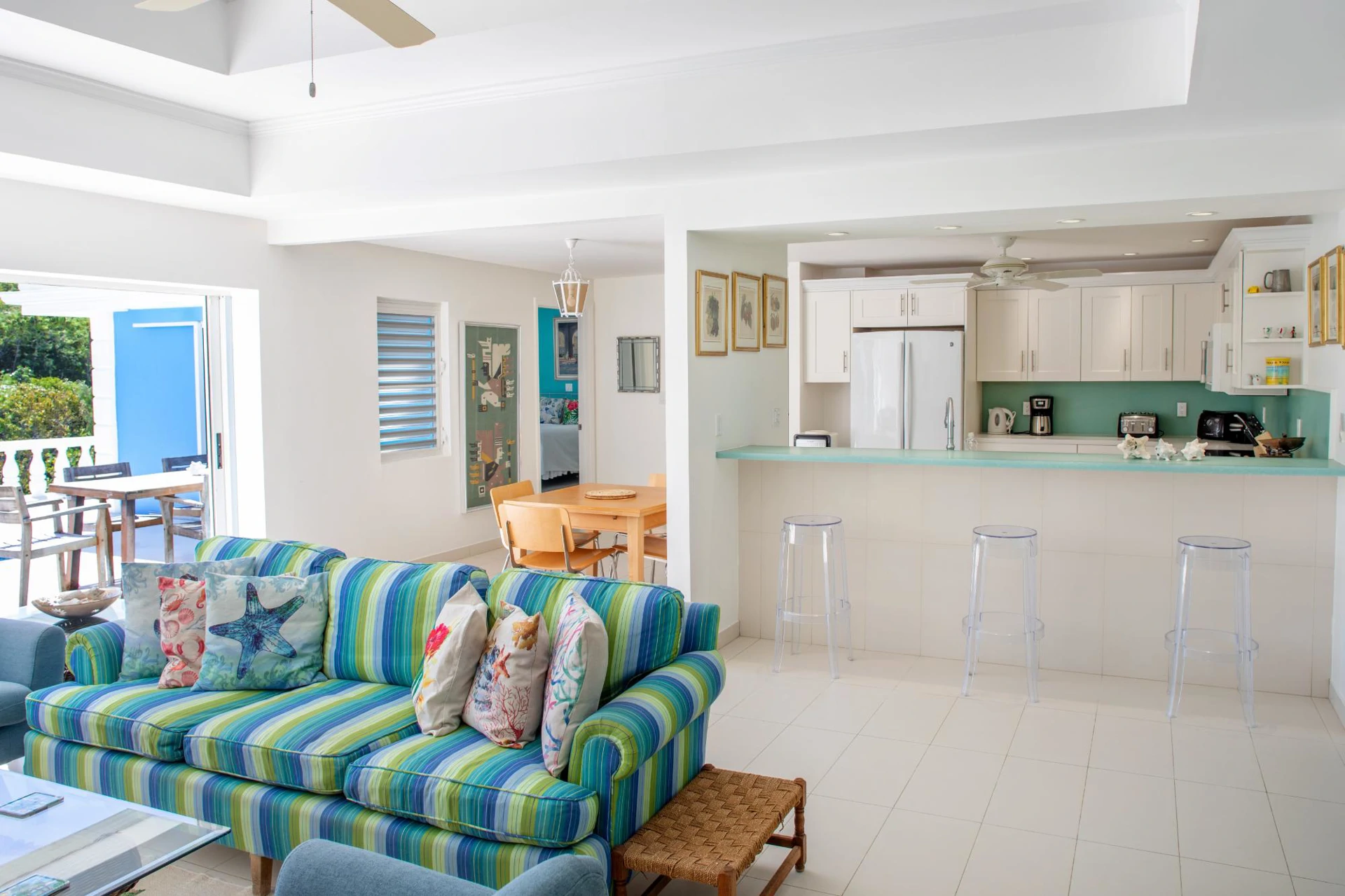 Dolphin Hideaway - Gallery image 8