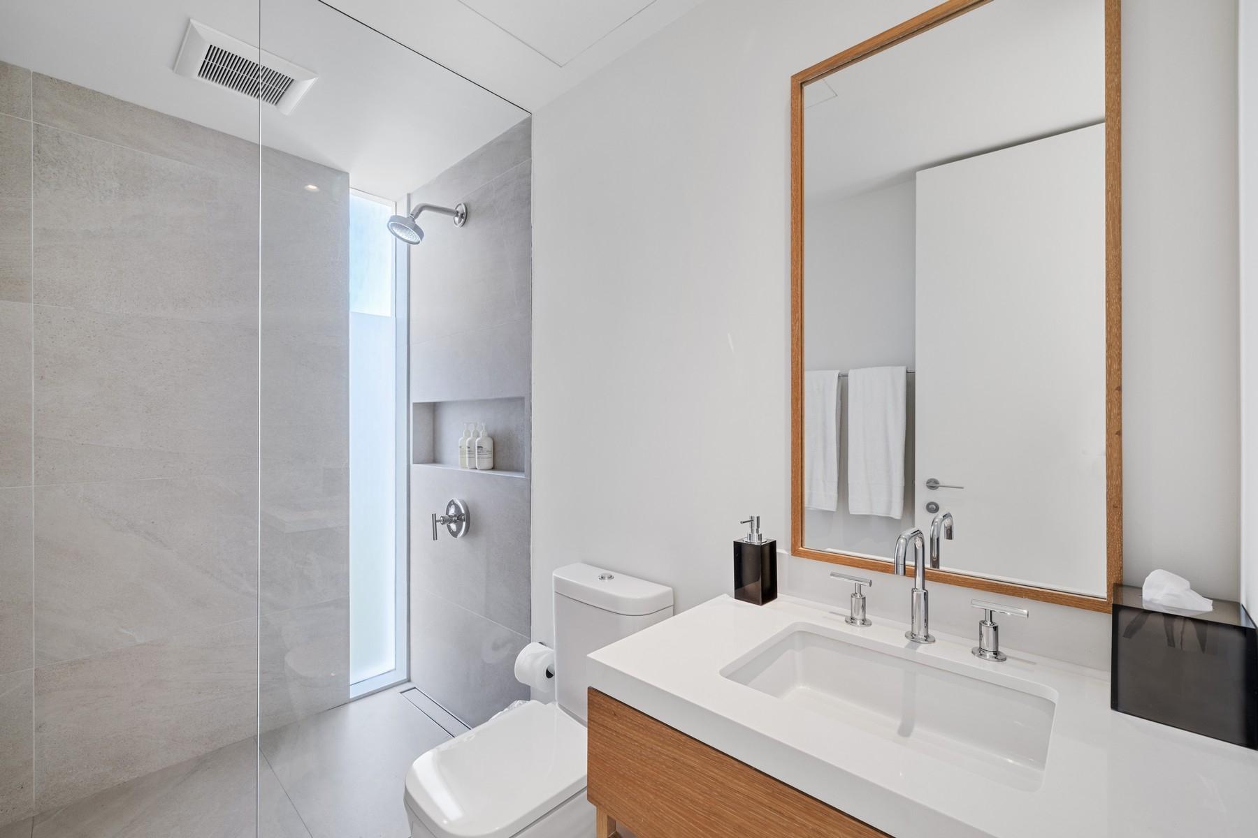BEACH ENCLAVE NORTH SHORE - Gallery image 28