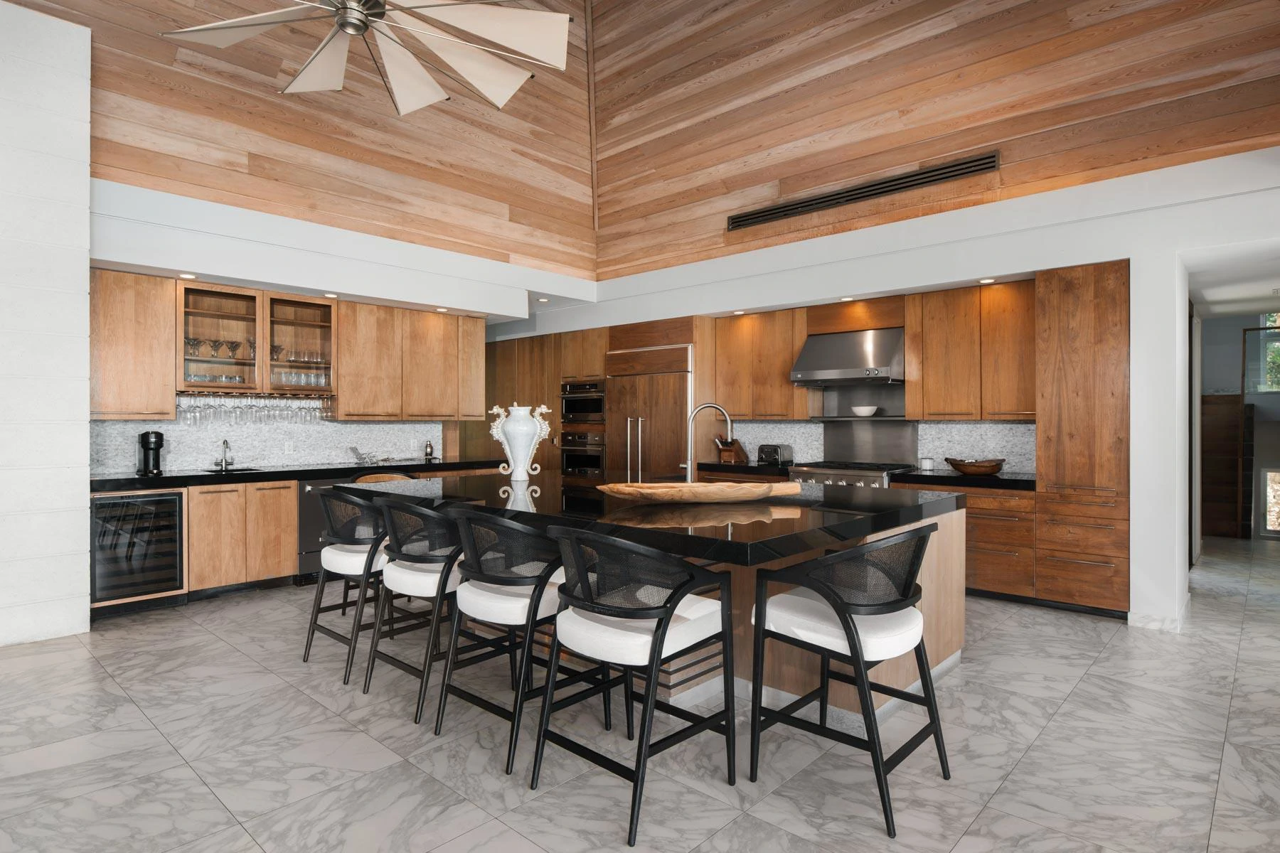 SEA LA VIE - Gallery image 37