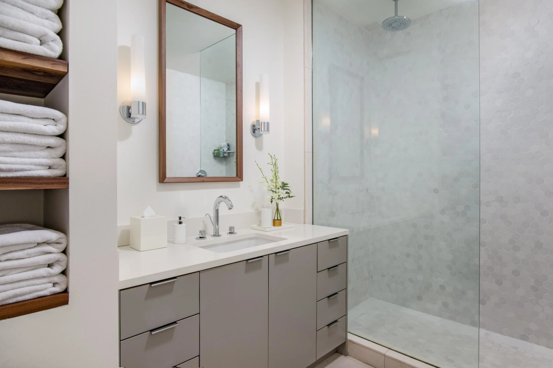 THE PINNACLE - Gallery image 12