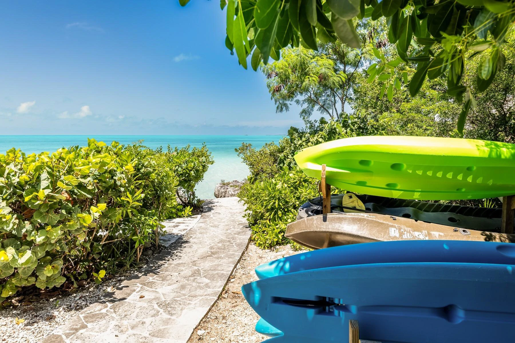 LA KOUBBA - CHALK SOUND DRIVE - Gallery image 5