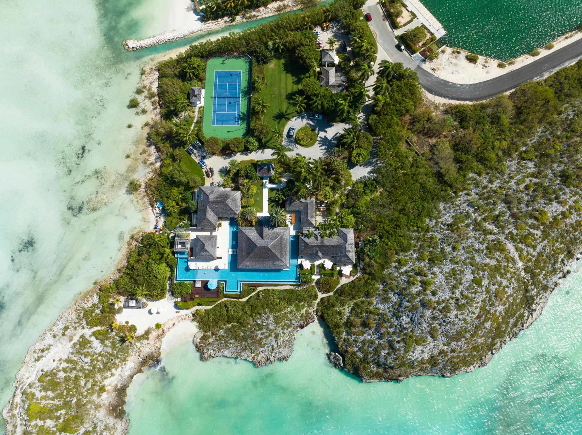 Turtle Tail Estate - Gallery image 2