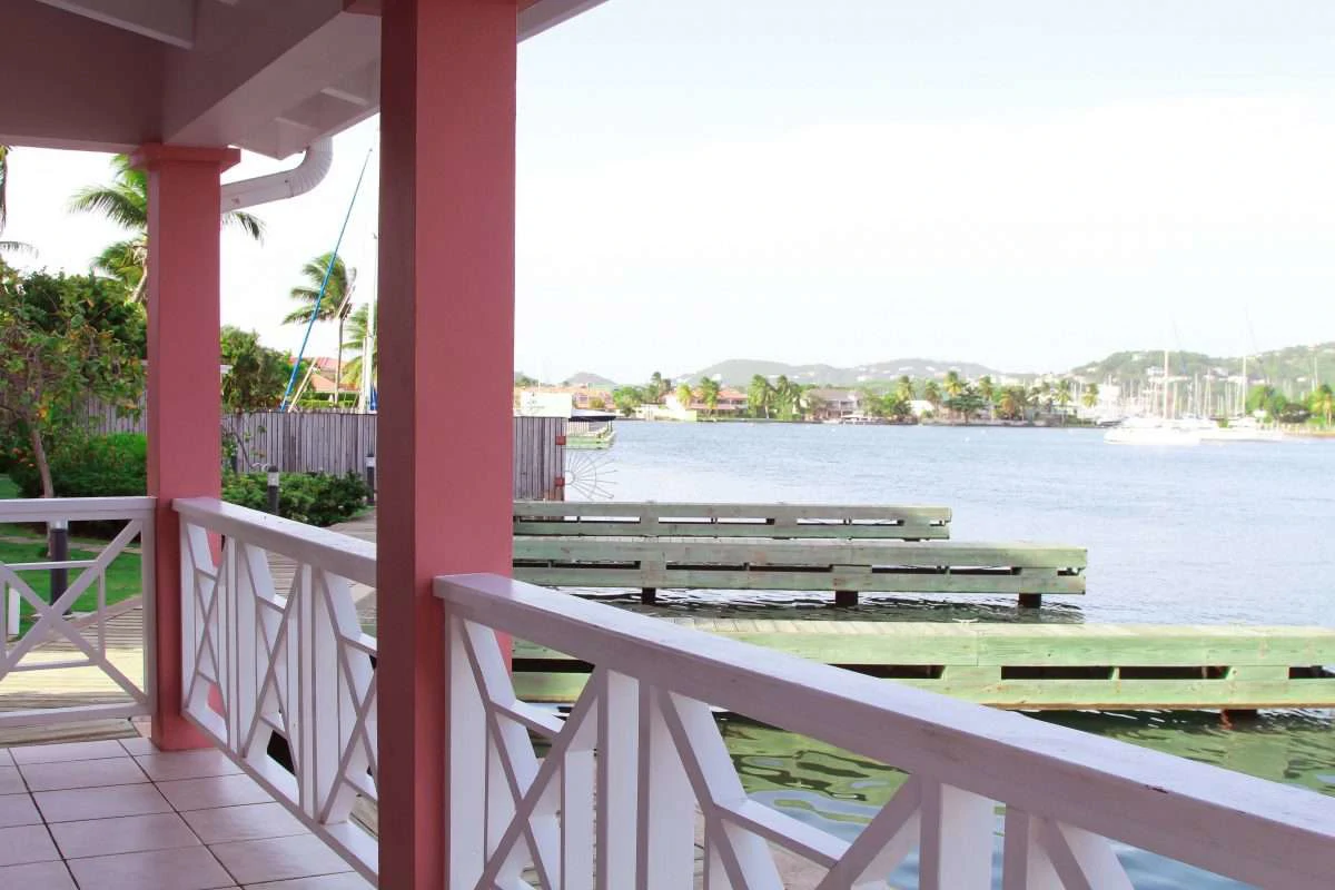 The Pink House, The Harbour, Rodney Bay. - Gallery image 15