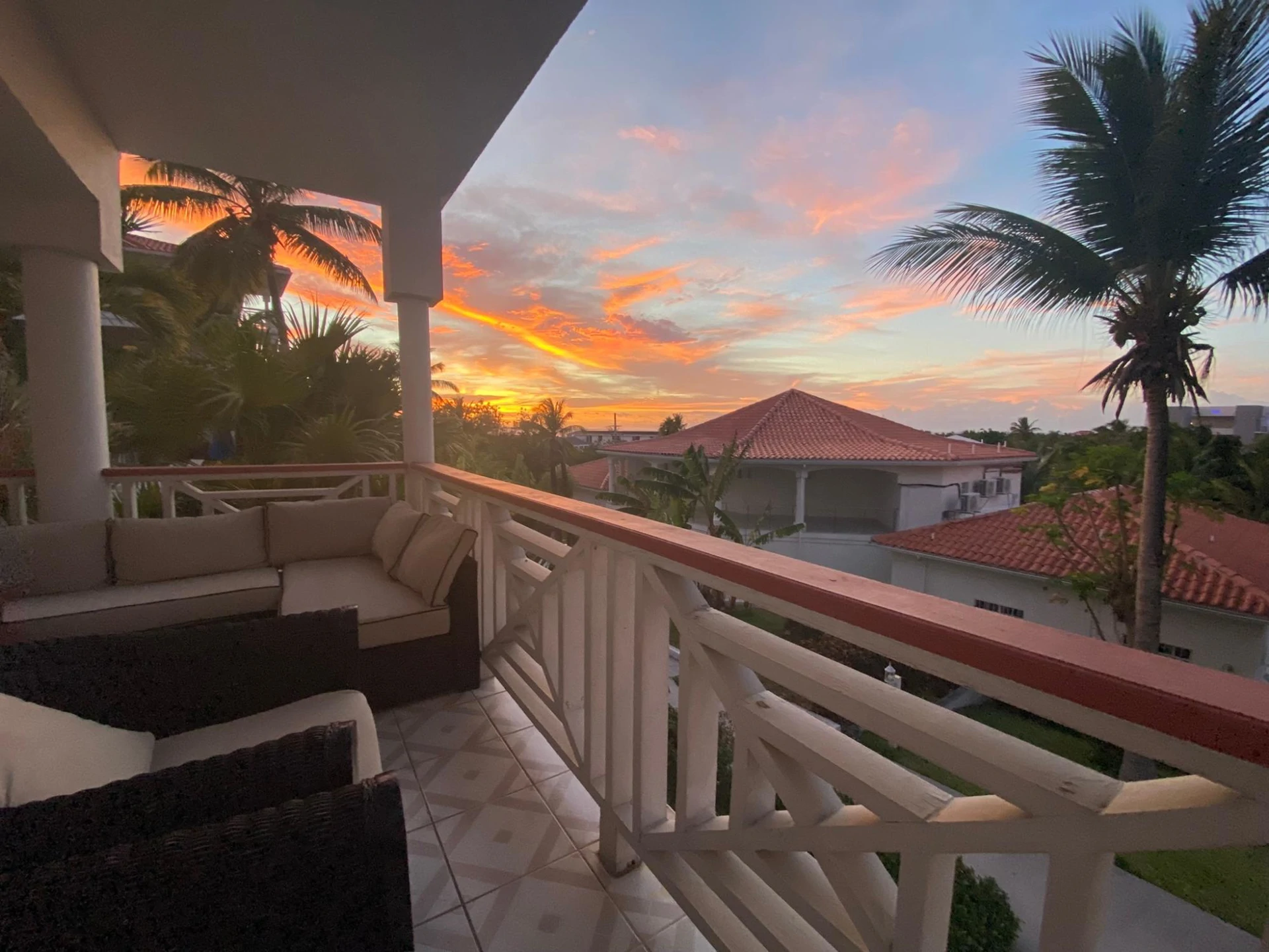 B101 Queen Angel - Gallery image 29