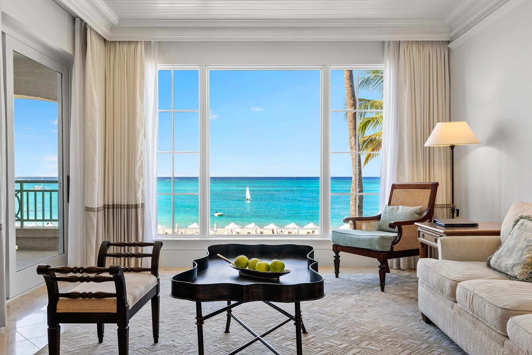 1304.1305 - The Palms