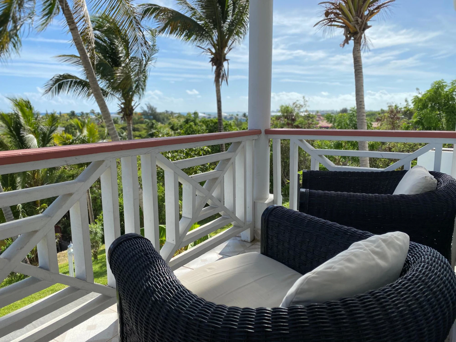 B101 Queen Angel - Gallery image 2