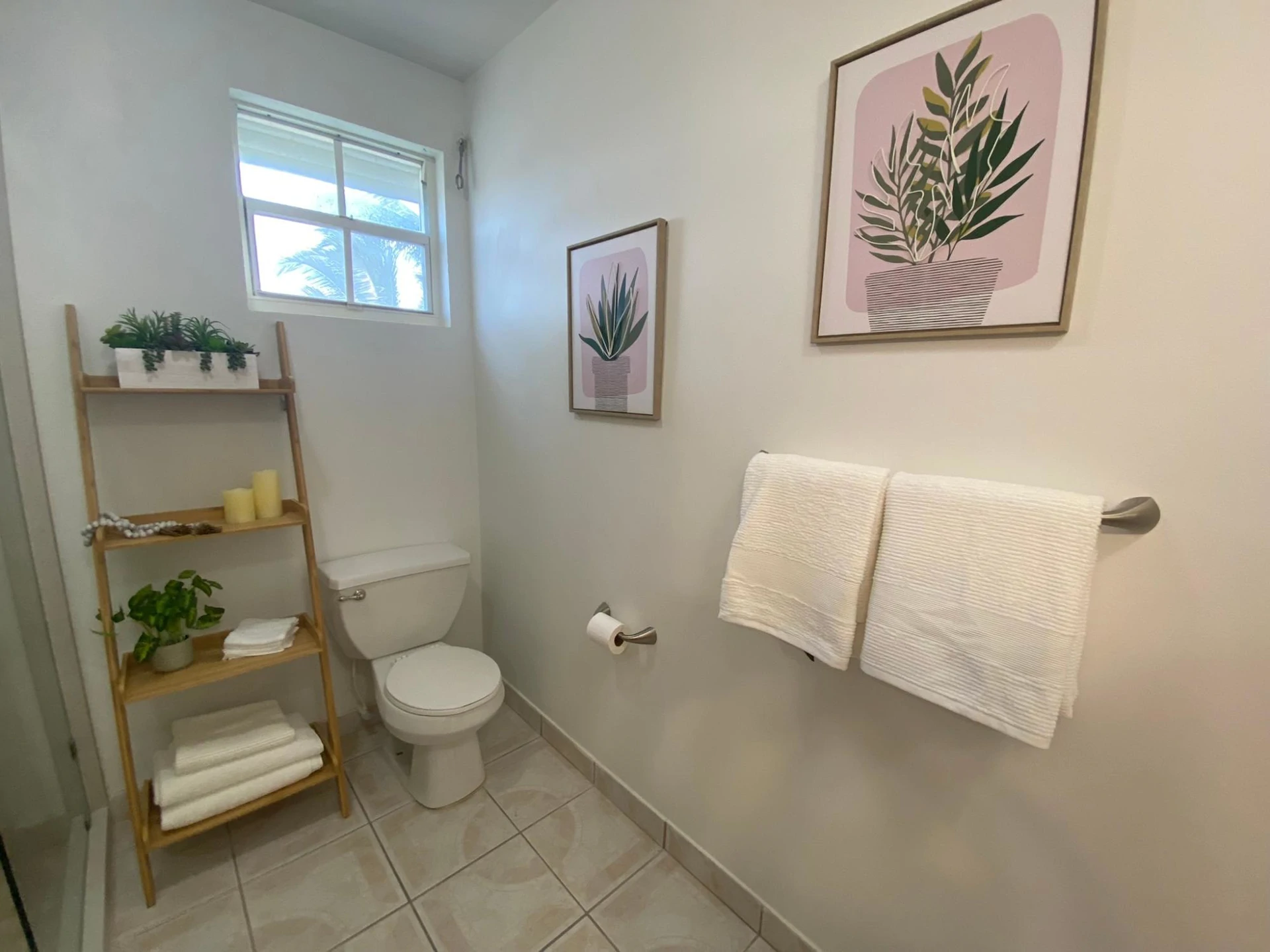 B101 Queen Angel - Gallery image 11