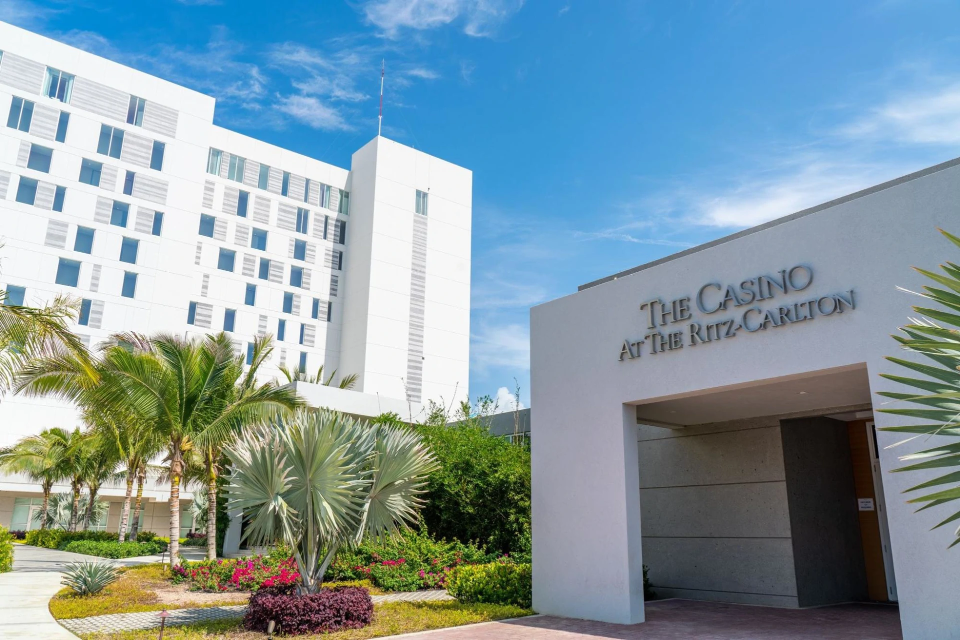 UNIT A4C RITZ CARLTON 3BR/4BA/DEN/LAUNDRY - Gallery image 32