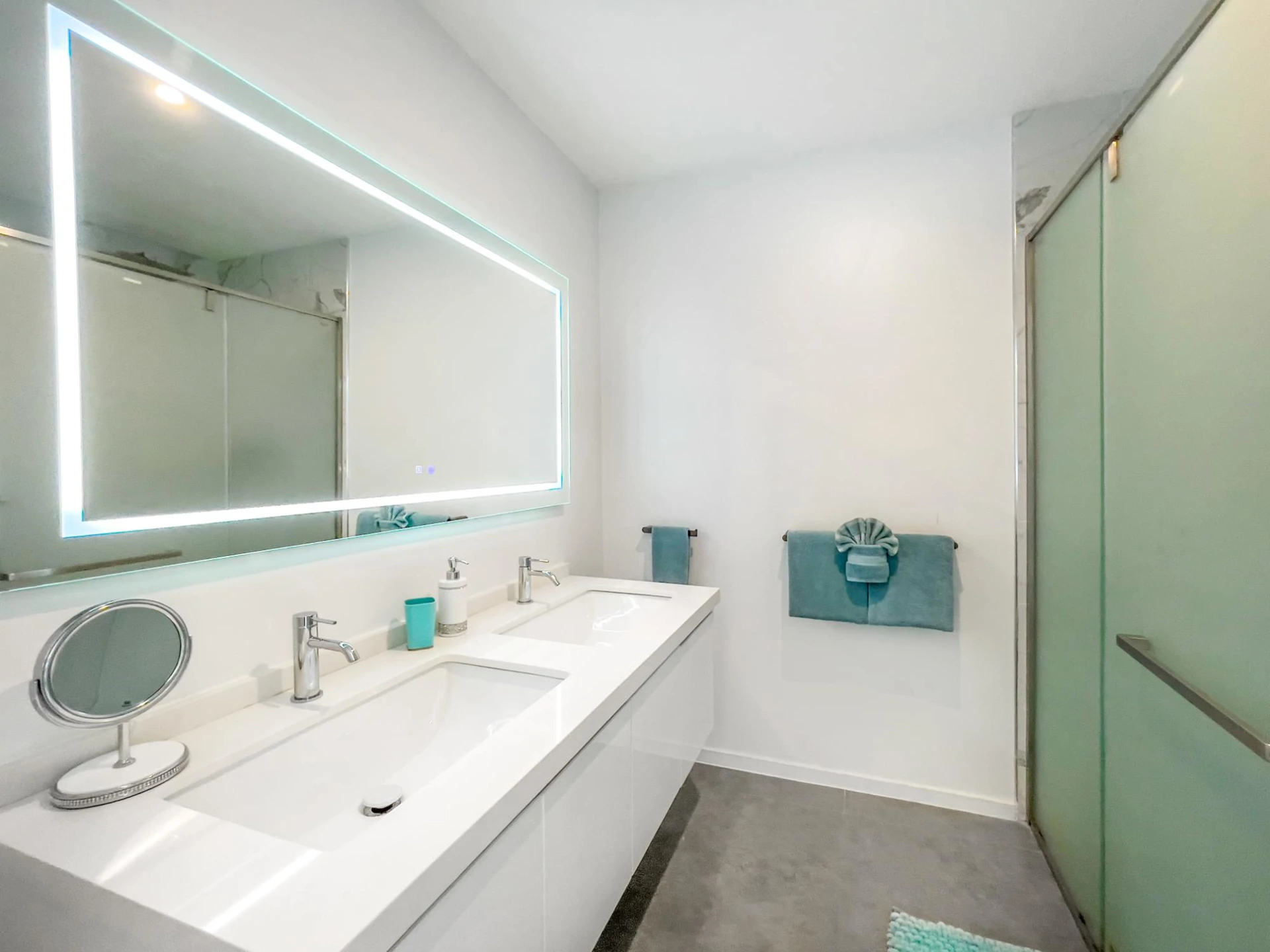 Live Love Laugh - Gallery image 25