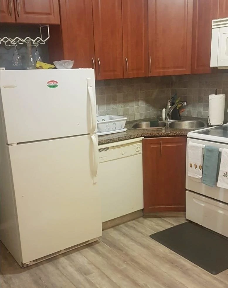 Queen Angel - Gallery image 4