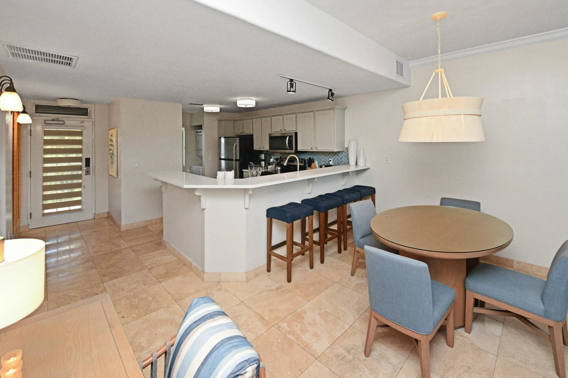 2 BR THE SANDS RESORT AT GRACE BAY BEACH - Gallery image 19