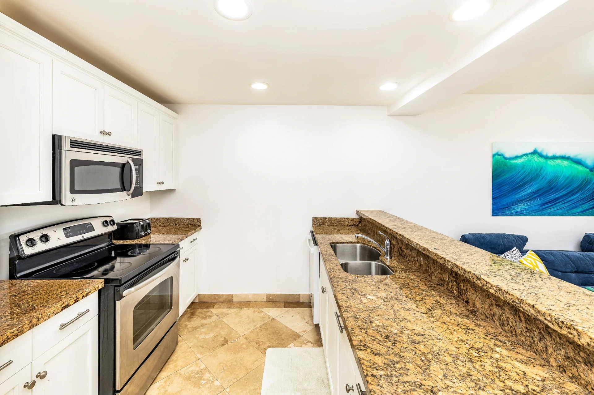 LVA B5-105 One Bedroom Suite - Gallery image 5