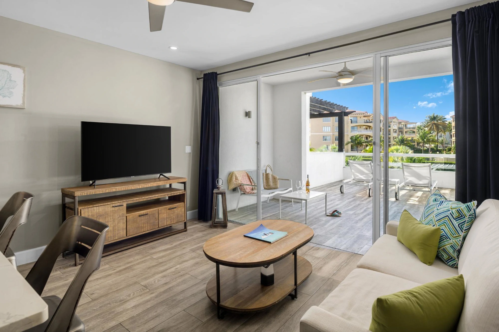 The Tides - Gallery image 2