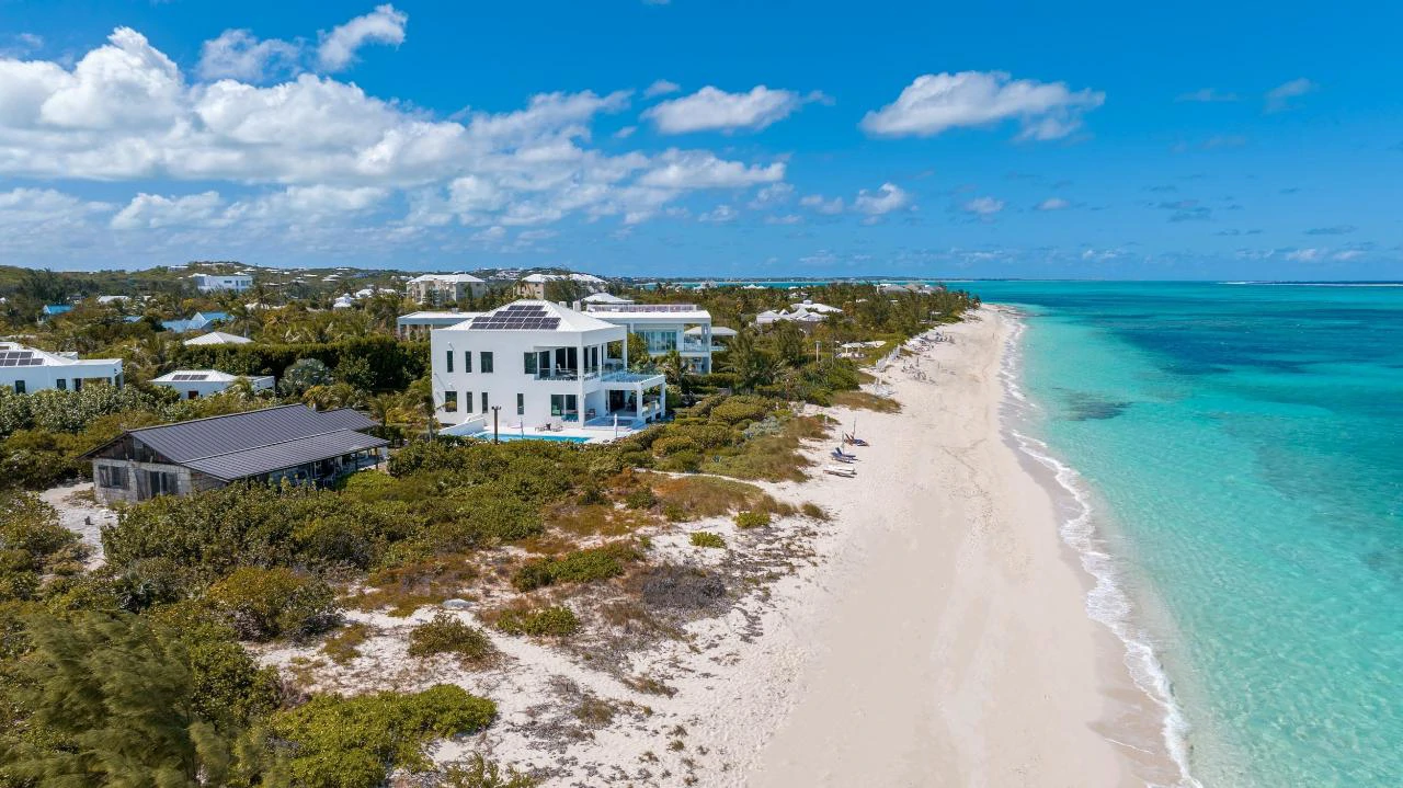 Beachfront Development Land - Gallery image 19