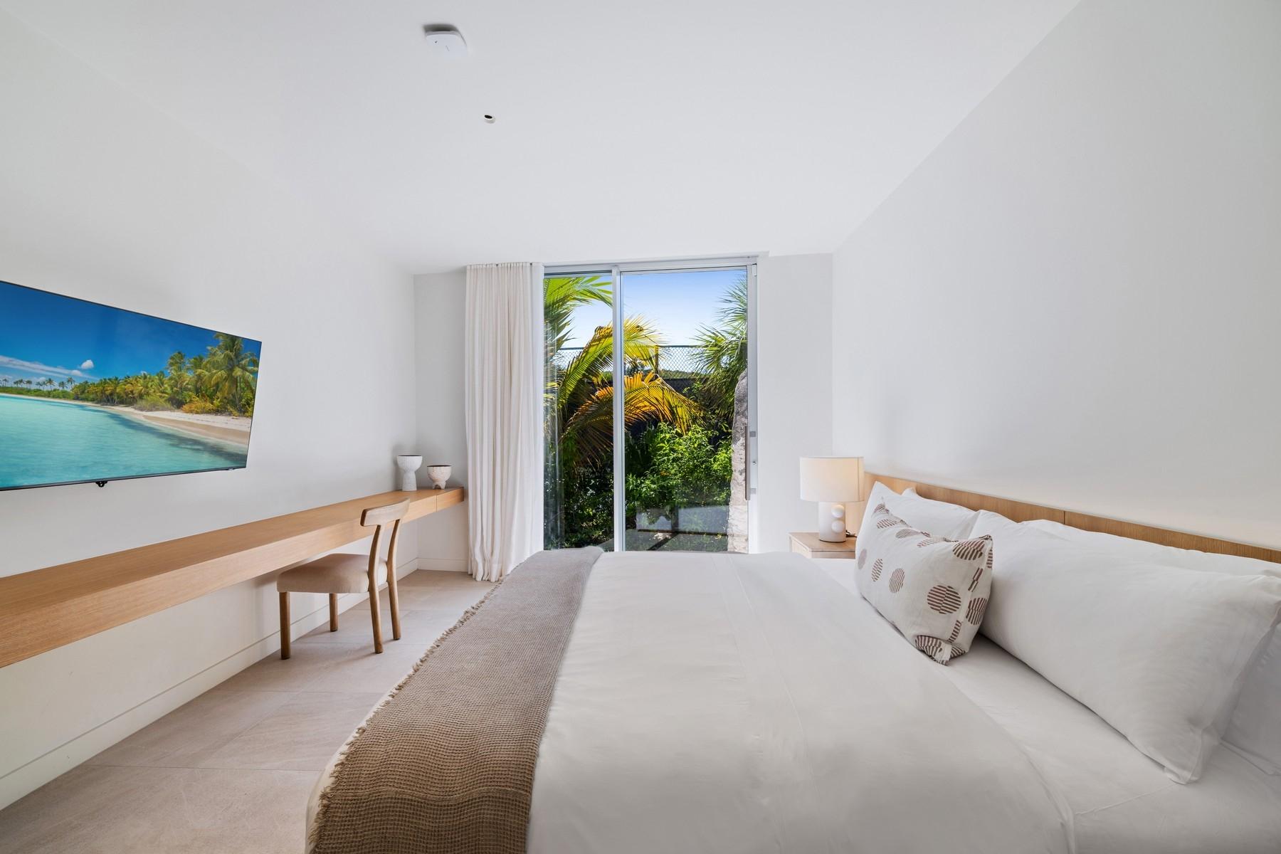 BEACH ENCLAVE NORTH SHORE - Gallery image 34