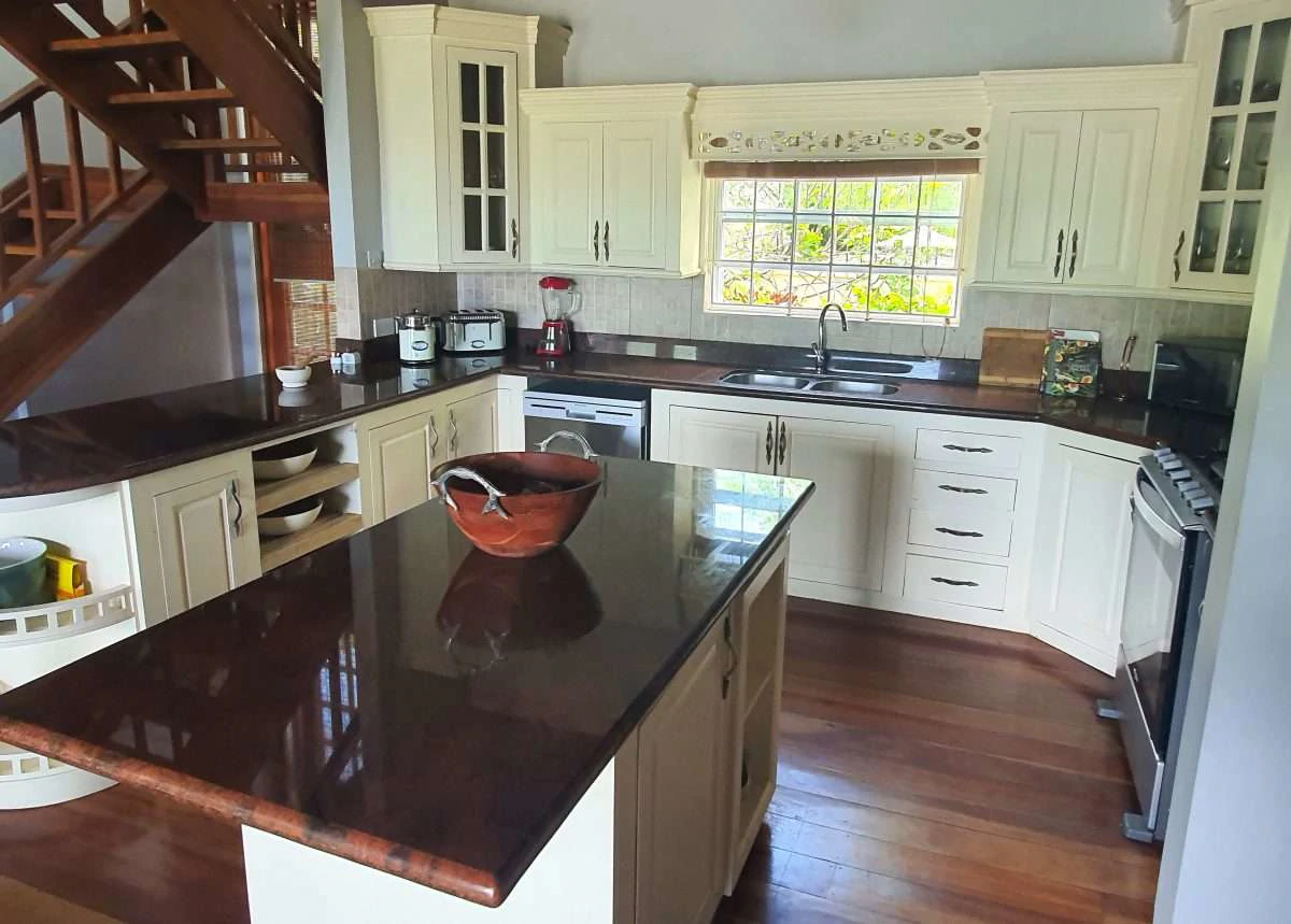 The Eye of Marigot, Marigot Bay - Gallery image 9