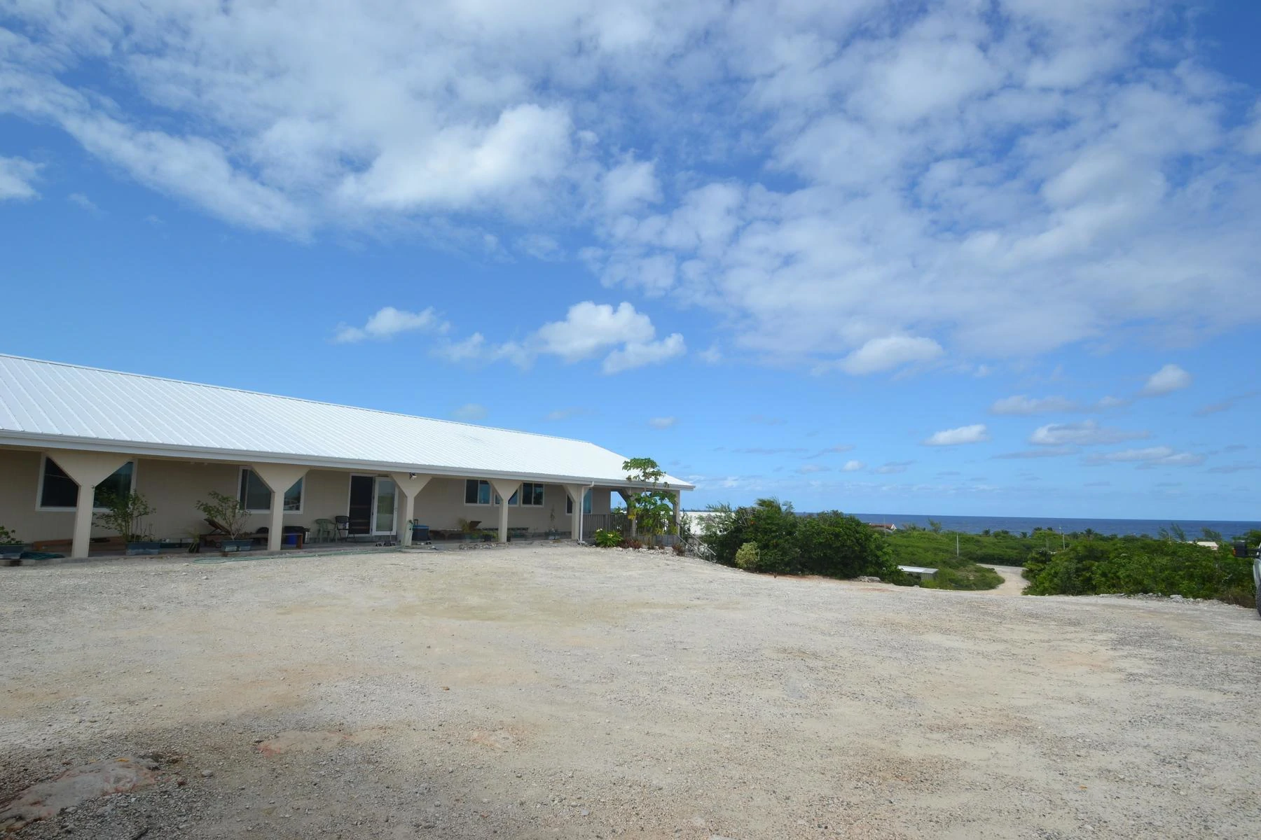 Hilltop House - Gallery image 16