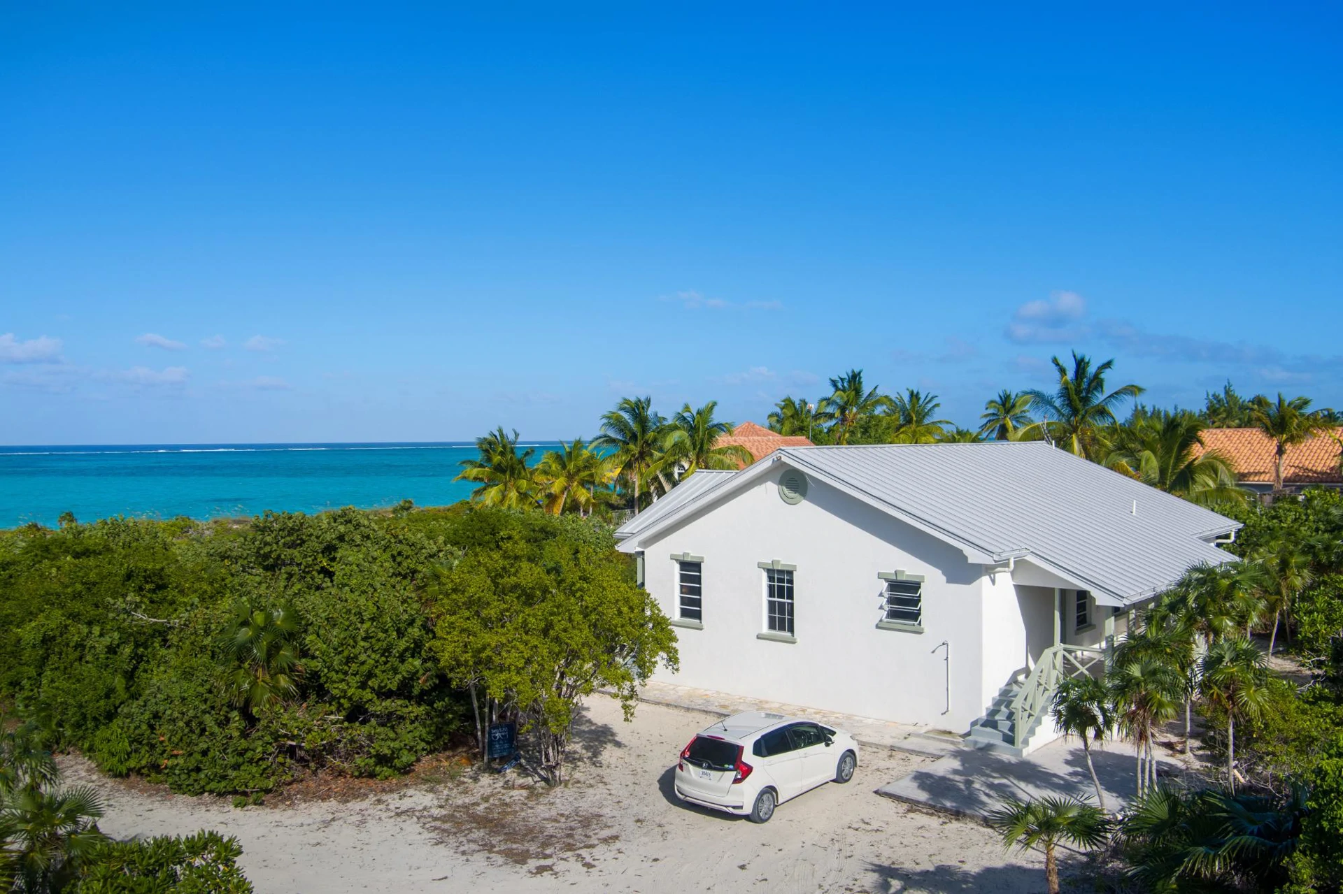 VACATION HOME STEPS FROM A PRISTINE N.CAICOS BEACH - Gallery image 38