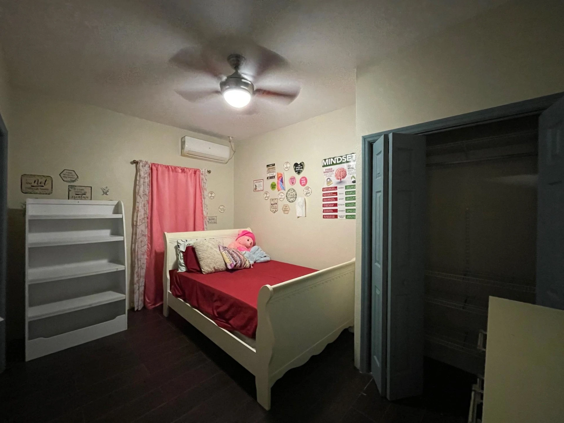 NORTH CREEK GEM W/INCOME - Gallery image 8