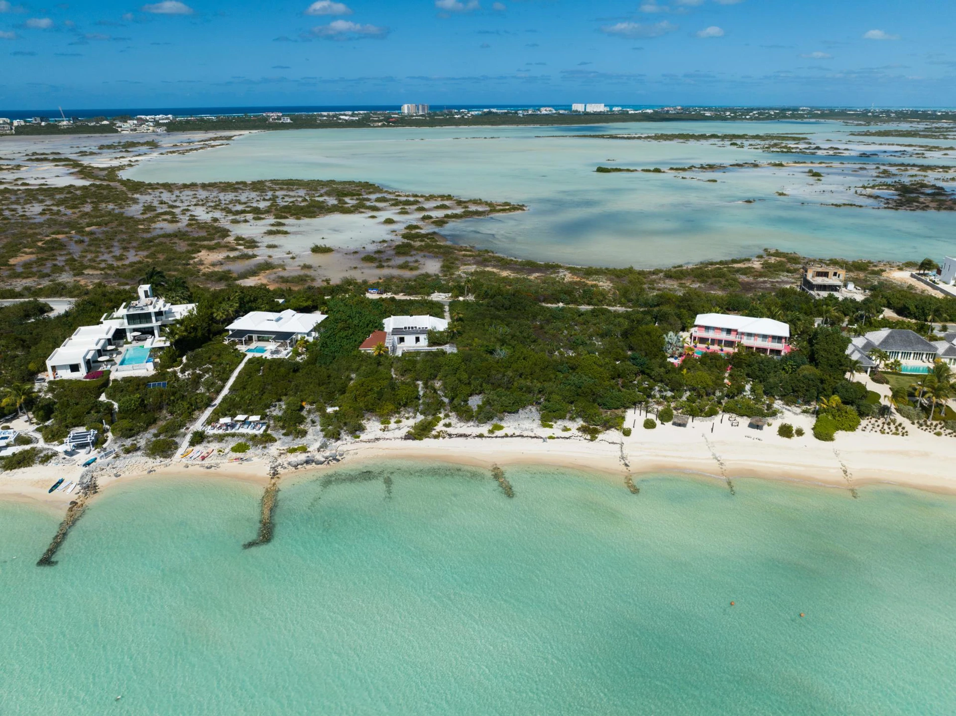 Absolute View Villa Turtle Tail Drive - Gallery image 3