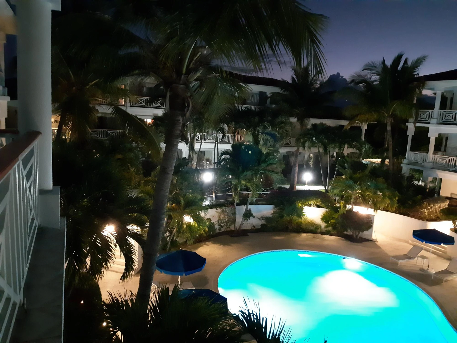 B304 Queen Angel - Gallery image 14