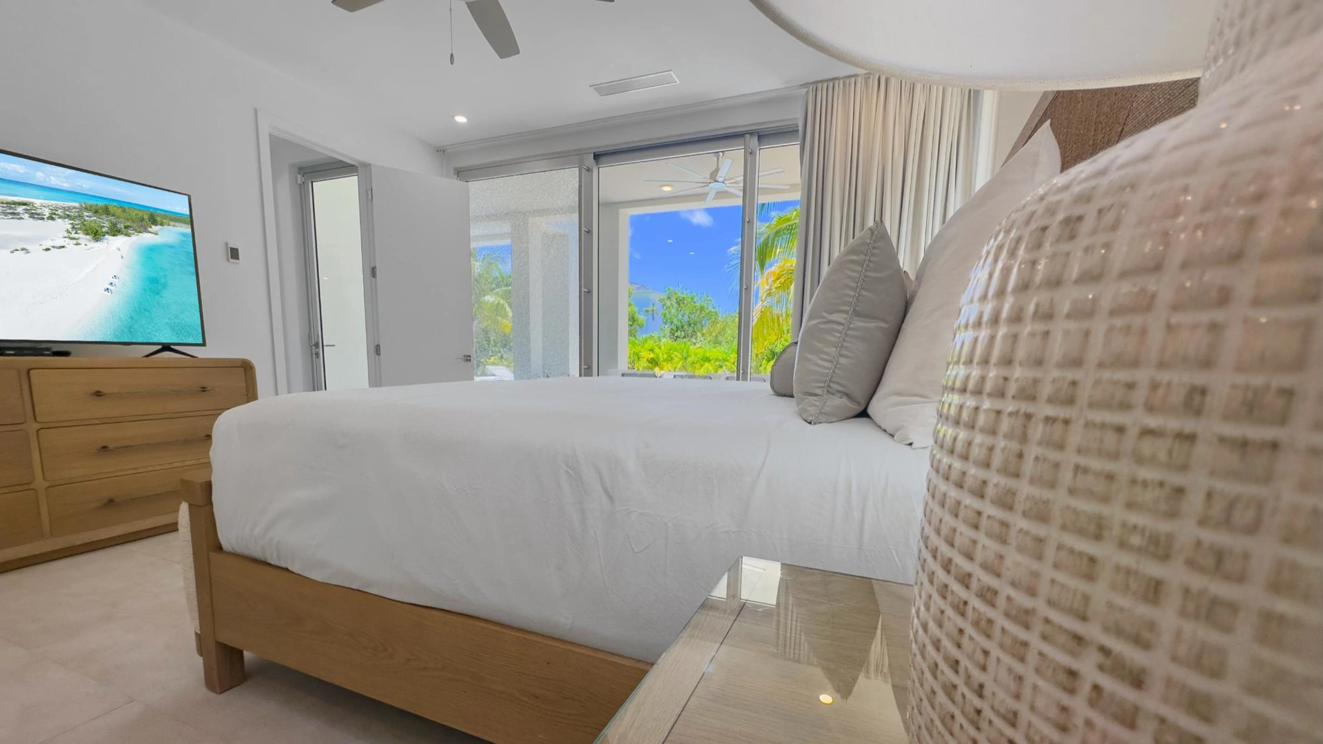 PURE WATER VILLA-HUMMINGBIRD LANE - Gallery image 19