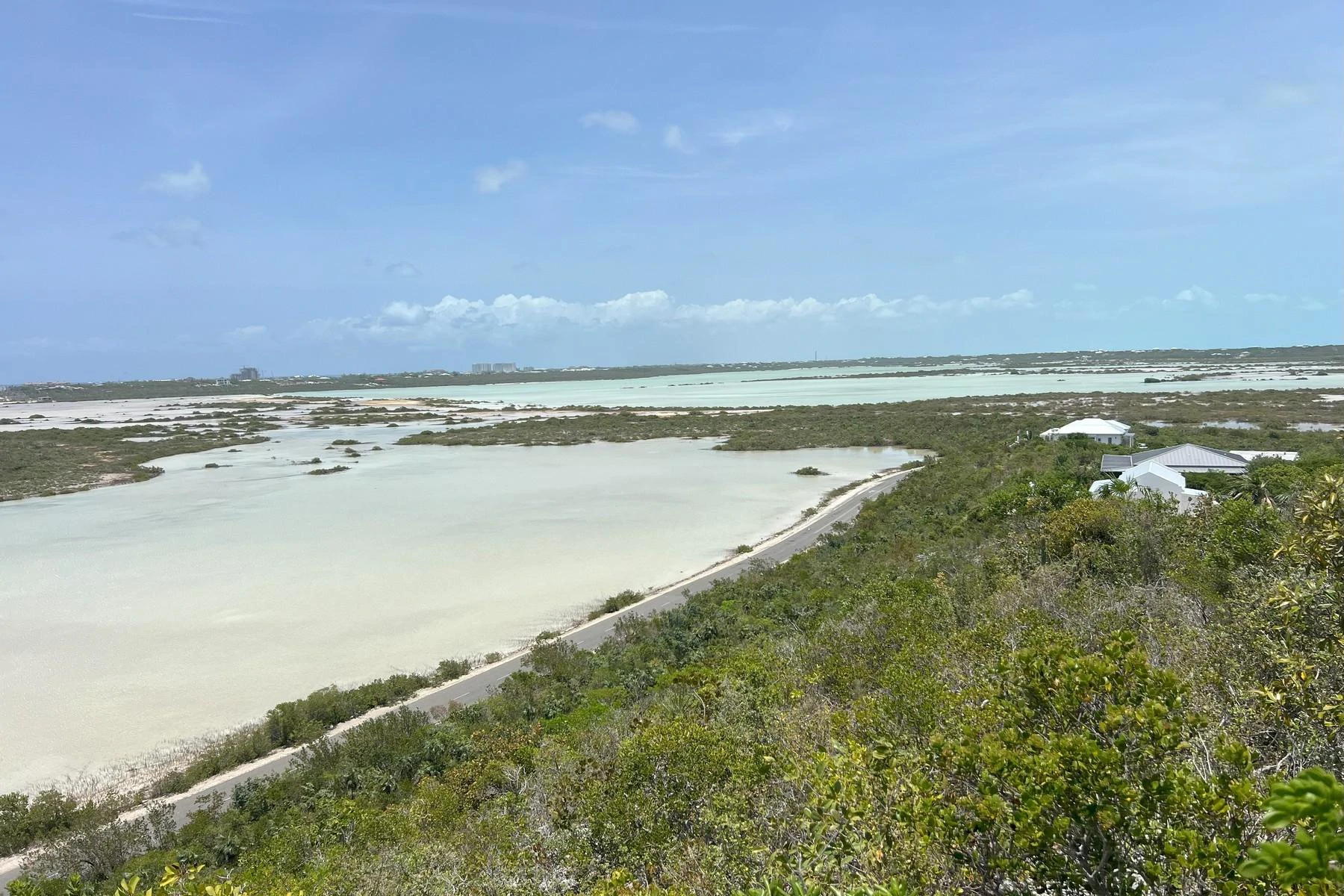 Turtle Tail – 2 Homes on 5 Lots - Gallery image 9