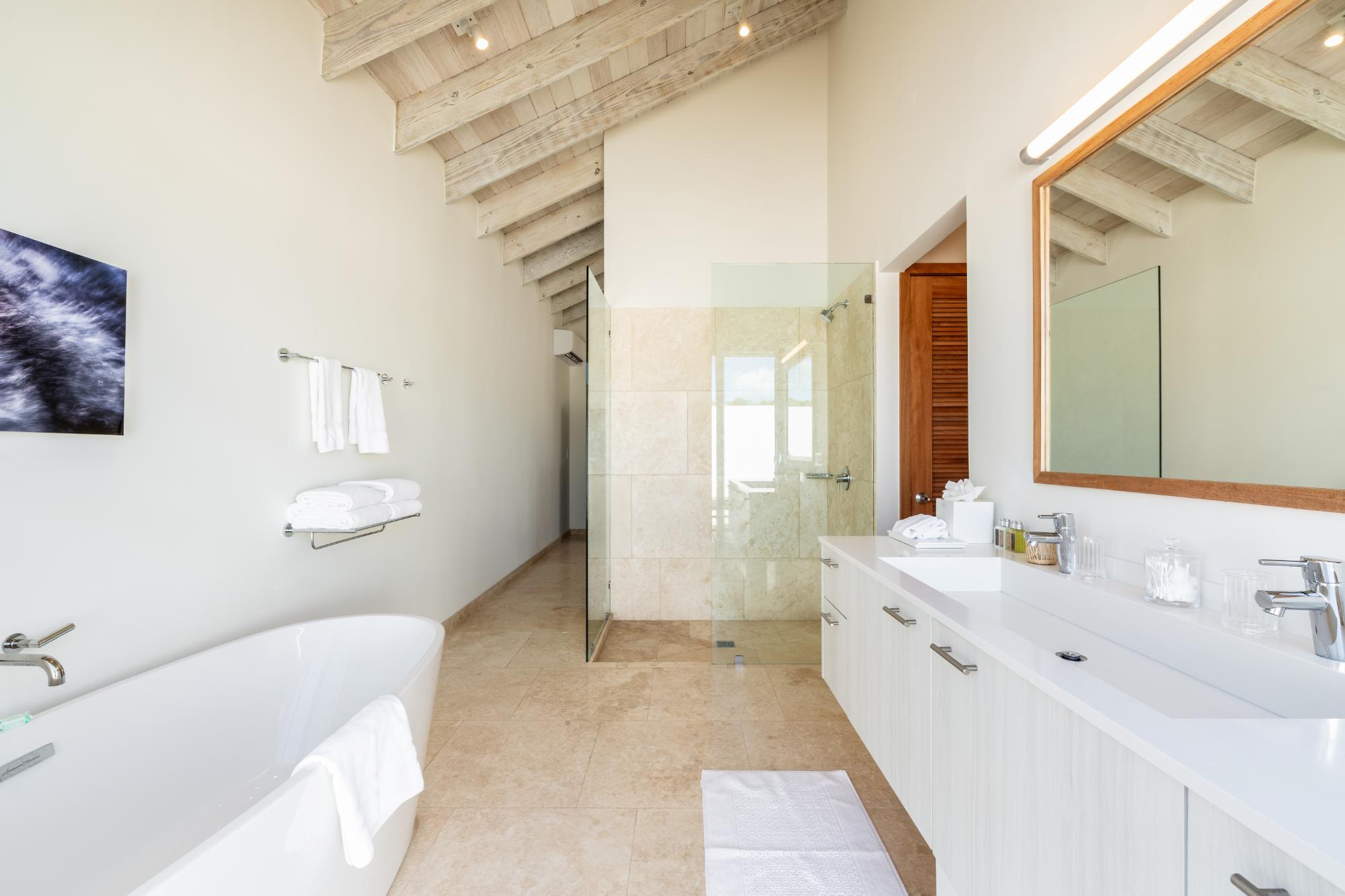 Sailrock Resort Beach Villa 14 - Gallery image 11