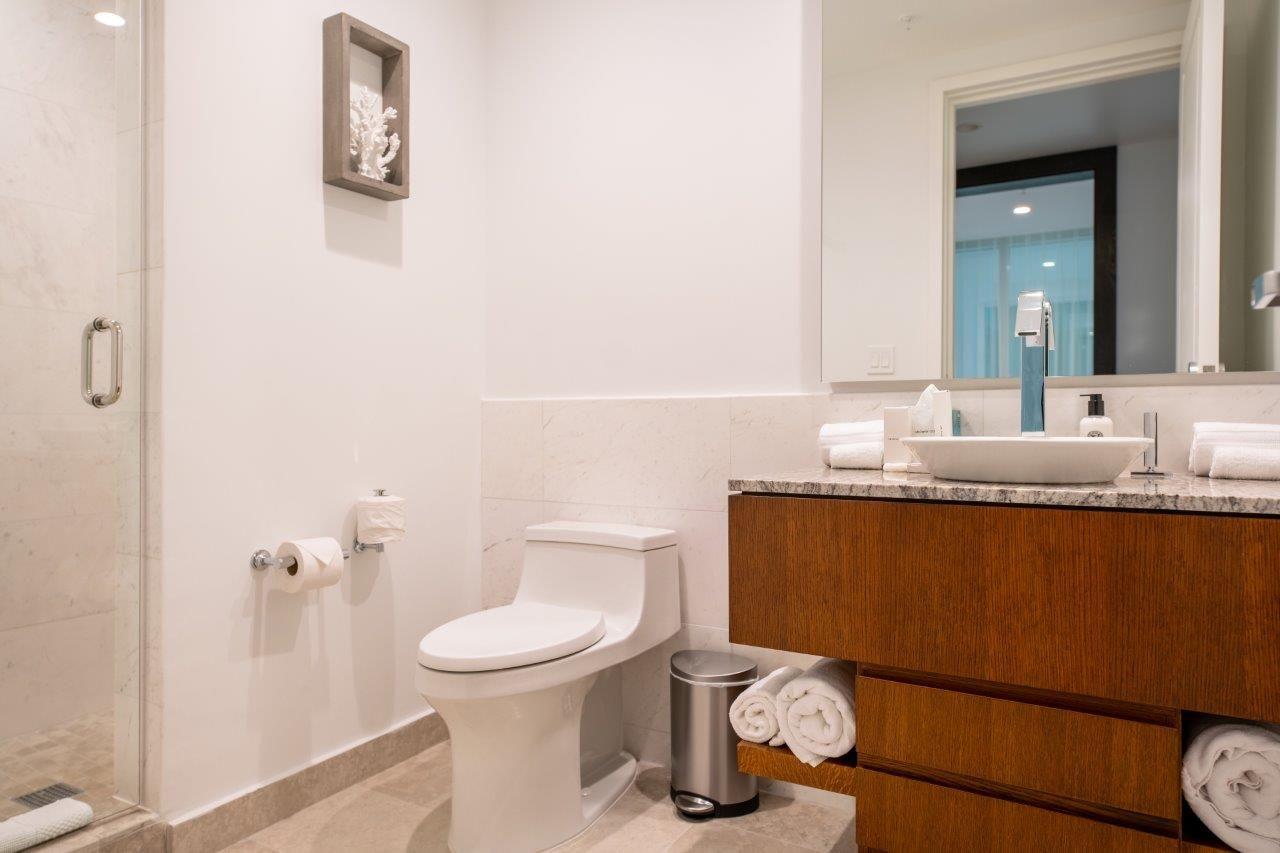 1B Tower A Ritz Carlton Residences 2 BR 3 BA - Gallery image 17