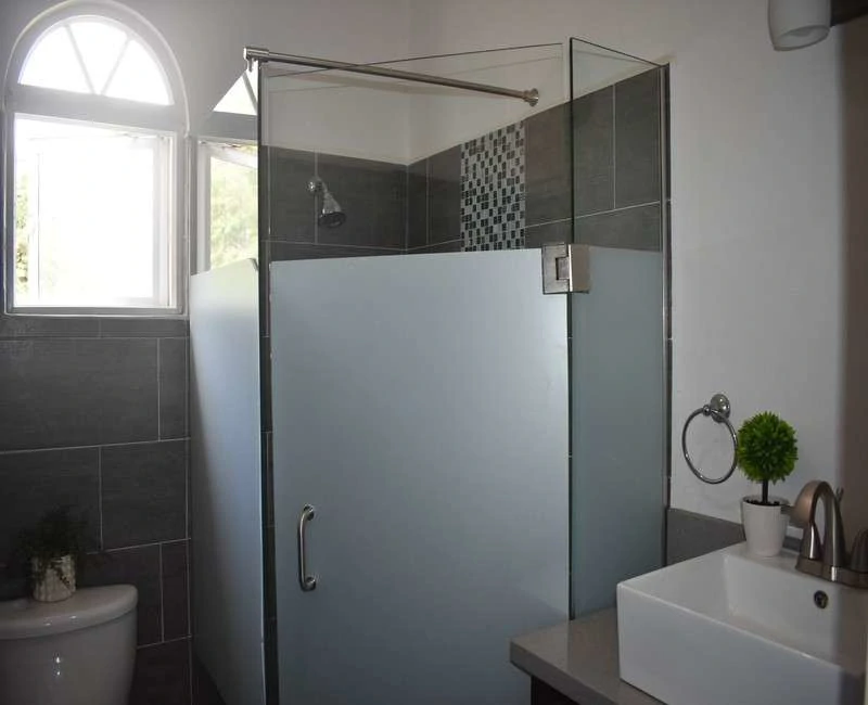 Cascade Manor, Caye Mange, Gros Islet. - Gallery image 22