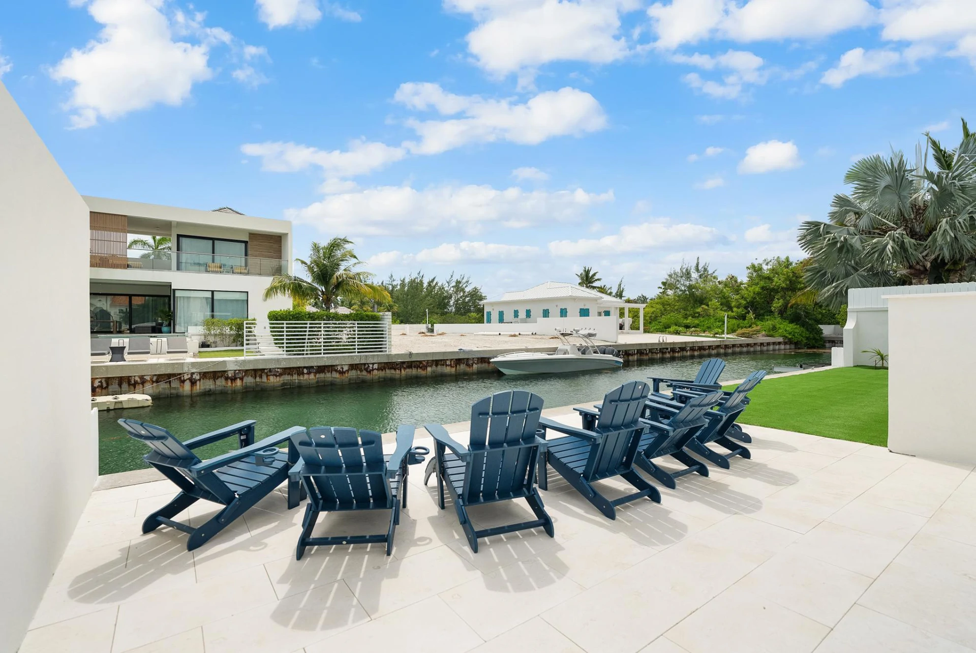 BLUE DIAMOND VILLA - Gallery image 7